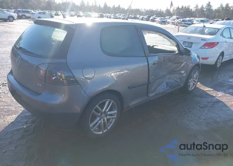 2007 Volkswagen Rabbit 2-Door из США, поврежденный, VIN WVWBS71K57W250112